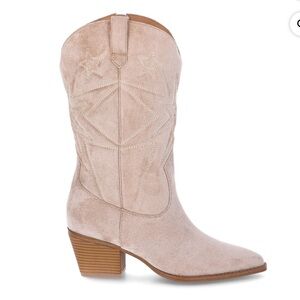 Women's Time and Tru Cowboy Boots in Sand